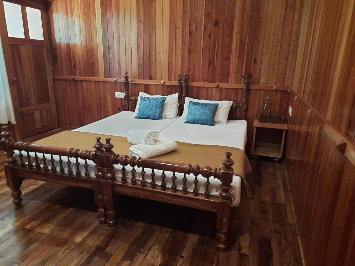 Sopanam Heritage Thekkady Ngoại thất bức ảnh